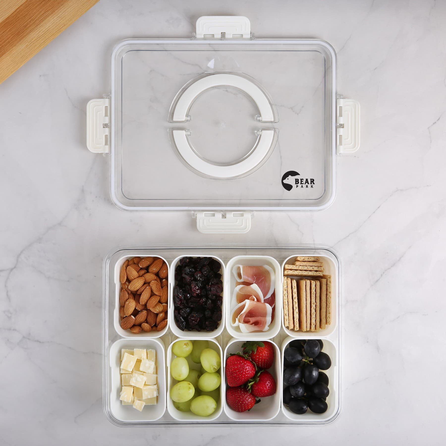 Plateau-repas à emporter pour collations et charcuterie